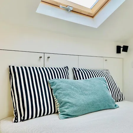 House Gaia Center - Guest * Вила-Нова-ди-Гая