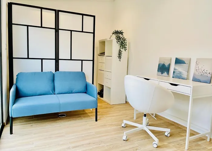 House Gaia Center - Guest